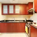 Lovely Two Bedroom Apartment Next To The Beach
