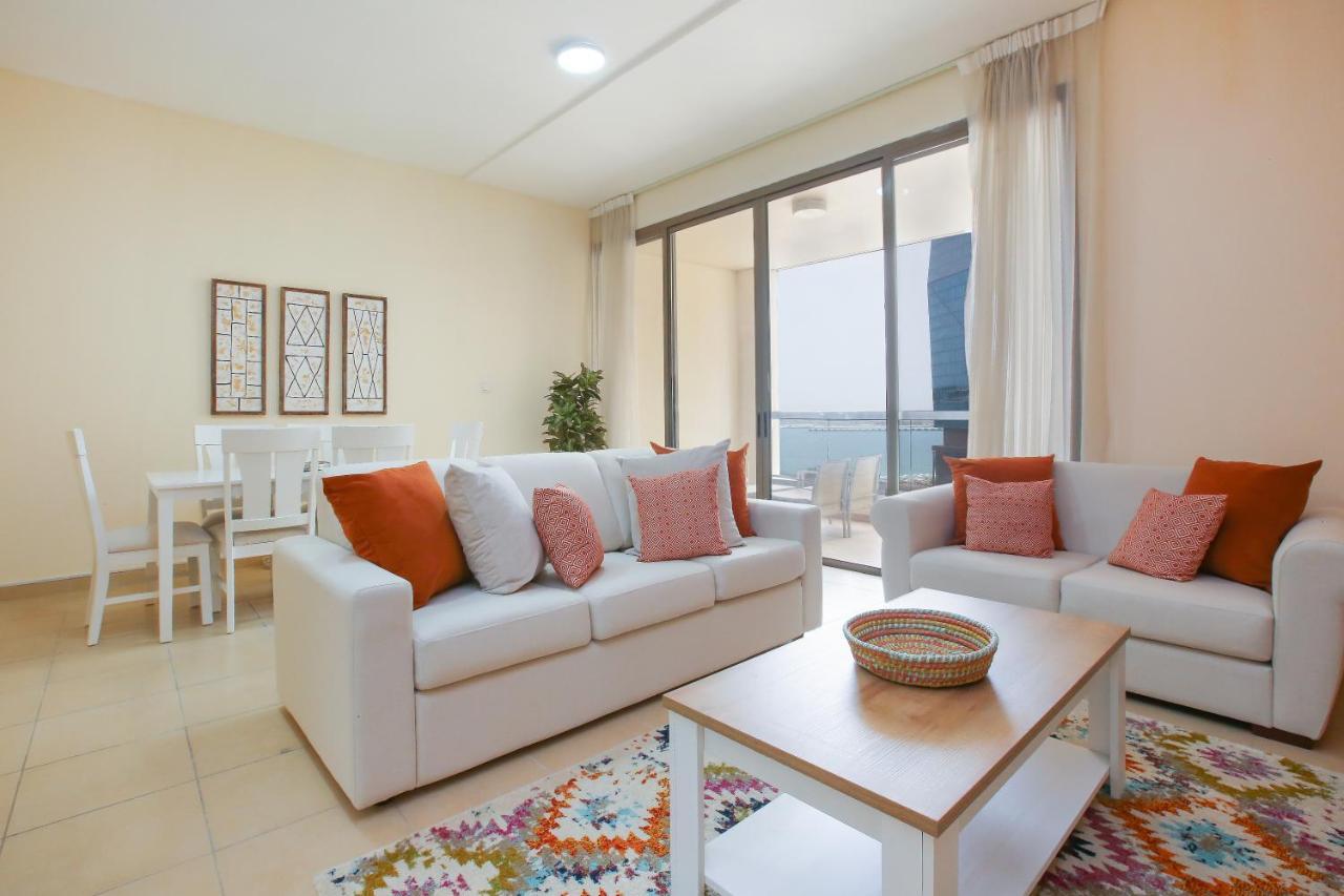 Lovely Two Bedroom Apartment Next To The Beach * Dubai