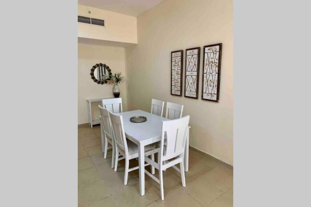 Lovely Two Bedroom Apartment Next To The Beach Apartment Dubai